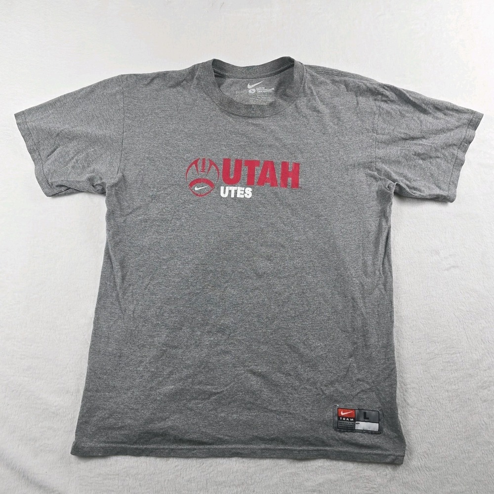 Nike Utah Utes Football T-Shirt Mens Large Gray Short Sleeve NCAA Loose Fit